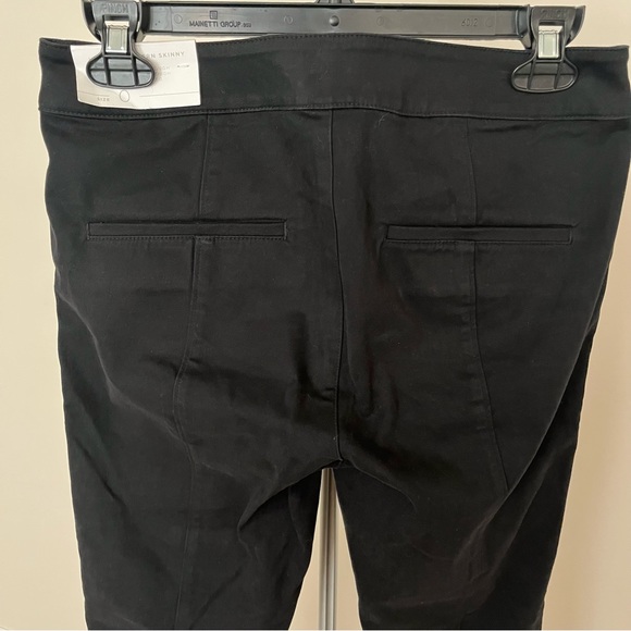 Loft Skinny Ankle Pant Size: 0 Color: Black - Picture 3 of 6